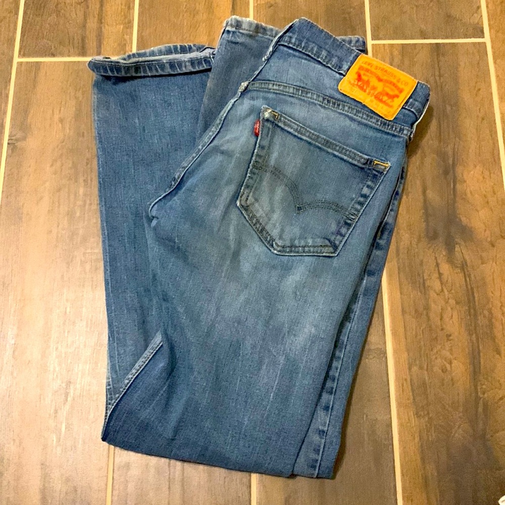 Levi jeans